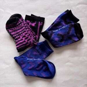 Vntg Nicole Miller New York Crew Socks 3 pr Graphic Designs Blue Pink Women Sz M